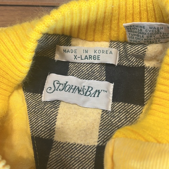 Vintage vest!!! - Picture 2 of 3